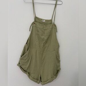 🚫SOLD💫 Billabong Olive Pinstripe Overalls
